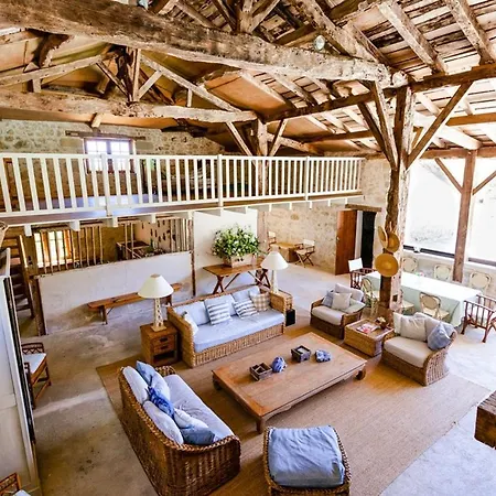 Hébergement de vacances Chateau Segalas *
