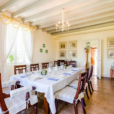 Chateau Segalas Hébergement de vacances